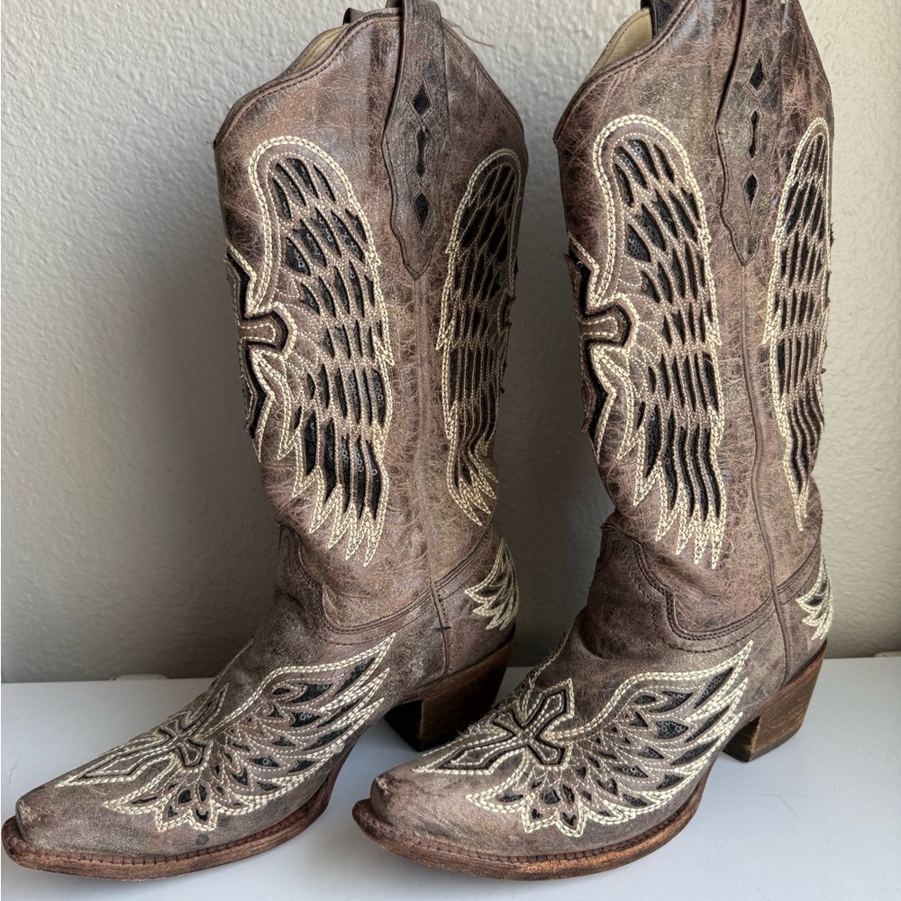 Corral Square Toe Wing/Cross Sequin Boots